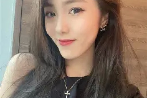 娱乐圈大瓜连连！黄子韬违规停车被罚迪丽热巴新片惊喜亮相